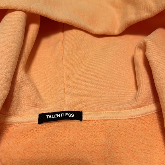 NWOT Talentless Men’s heavyweight drop shoulder Zip-up hoodie in Peach Size S - Picture 7 of 12